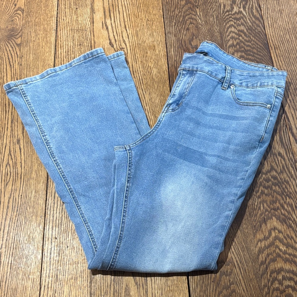 NWT Charlotte Russe Denim Blue Flare Leg Jeans